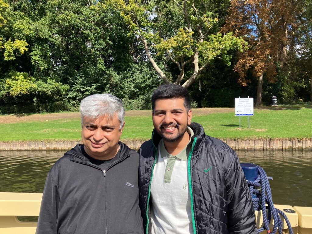 A KCIL service user with carer
